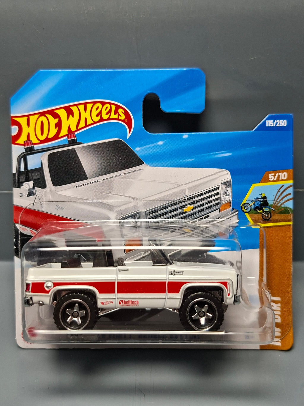 Hot Wheels '75 Chevy blazer custom   2025-115 (NP39)