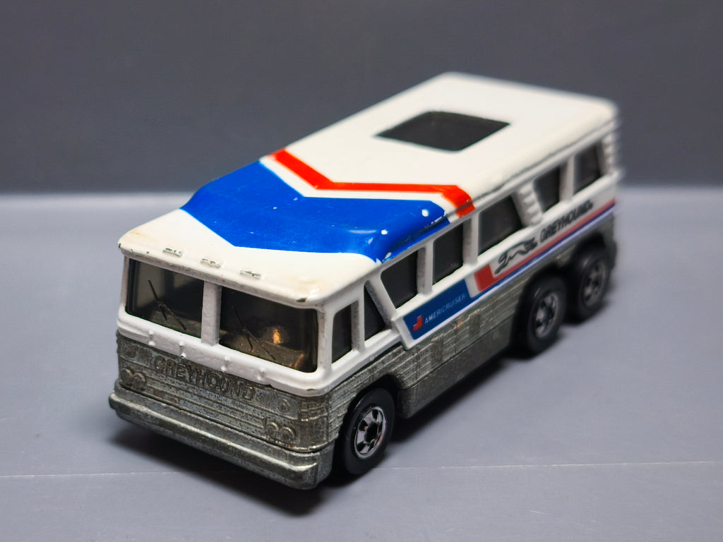 Hot Wheels Greyhound MC-8 1980 Hong Kong   (A19)