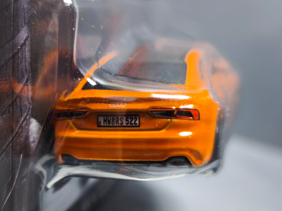 Hot Wheels 2026 Audi Silver series RS 5 Coupé (NP20)