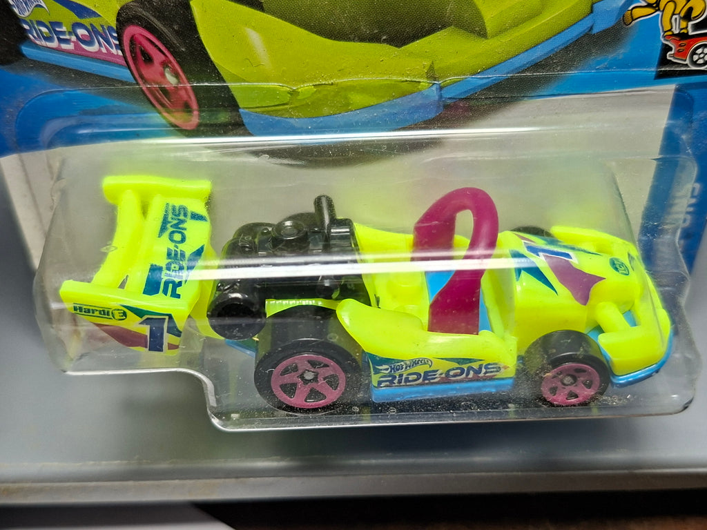 Hot Wheels Let's go  2022-015 (NP24)