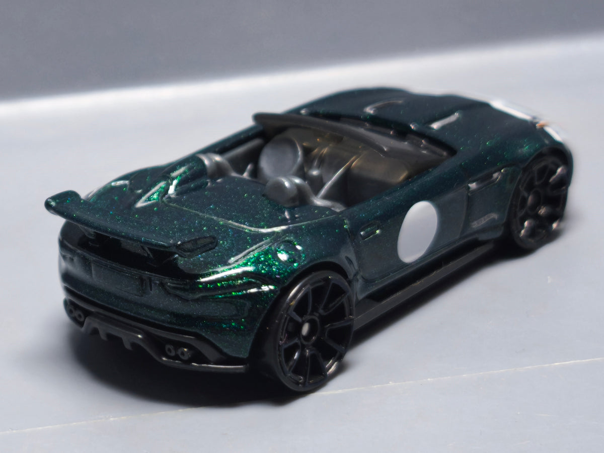 Hot Wheels 2020 multipack 15 Jaguar F Type project 7   (A31)