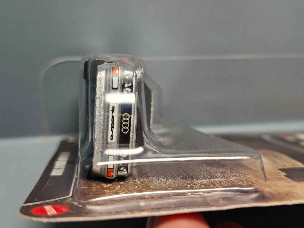 Hot Wheels Rally Racers '87 Audi Quattro  (NP40)