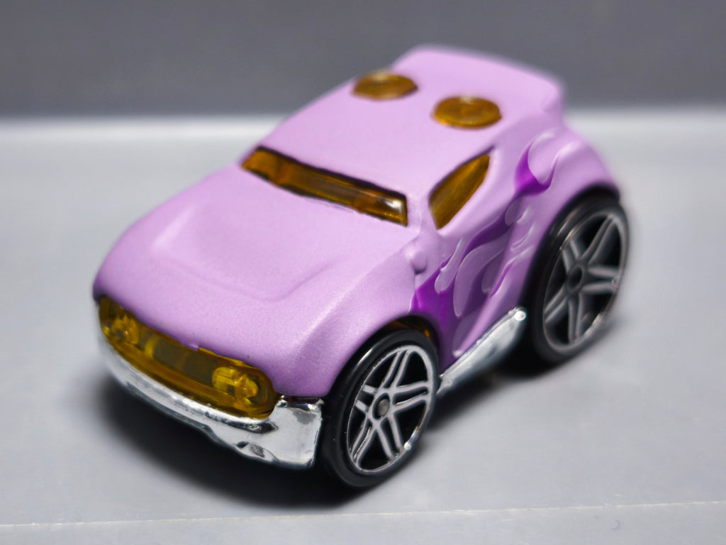 Hot Wheels 2008 egg hunt easter speedsters Rocket box  (A23)