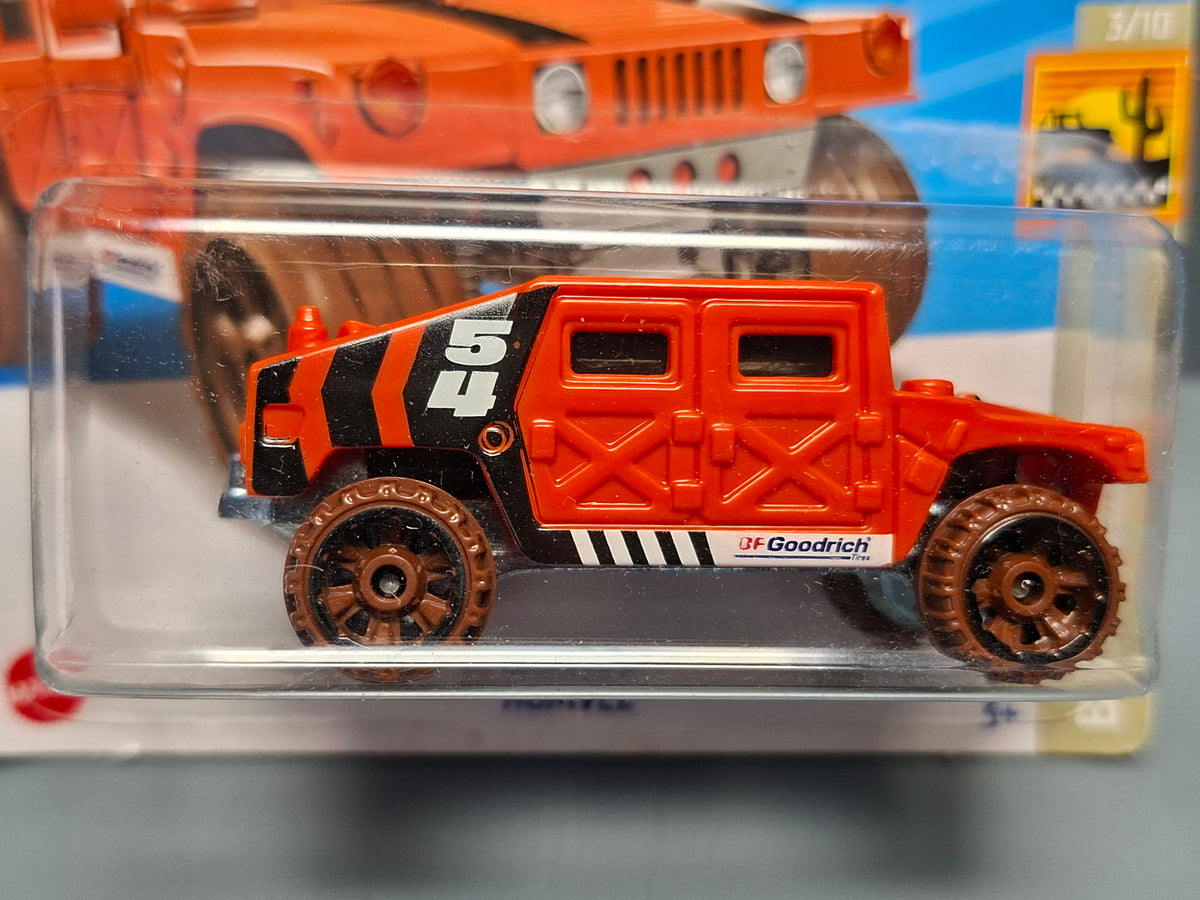 Hot Wheels Humvee 2022-025 bulle fendue  (NP22)