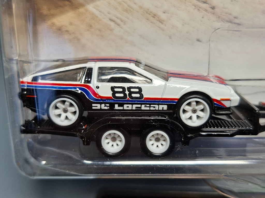Hot Wheels Team Transport MIX F DMC Delorean / HW Rally Hauler #78 (CT15)