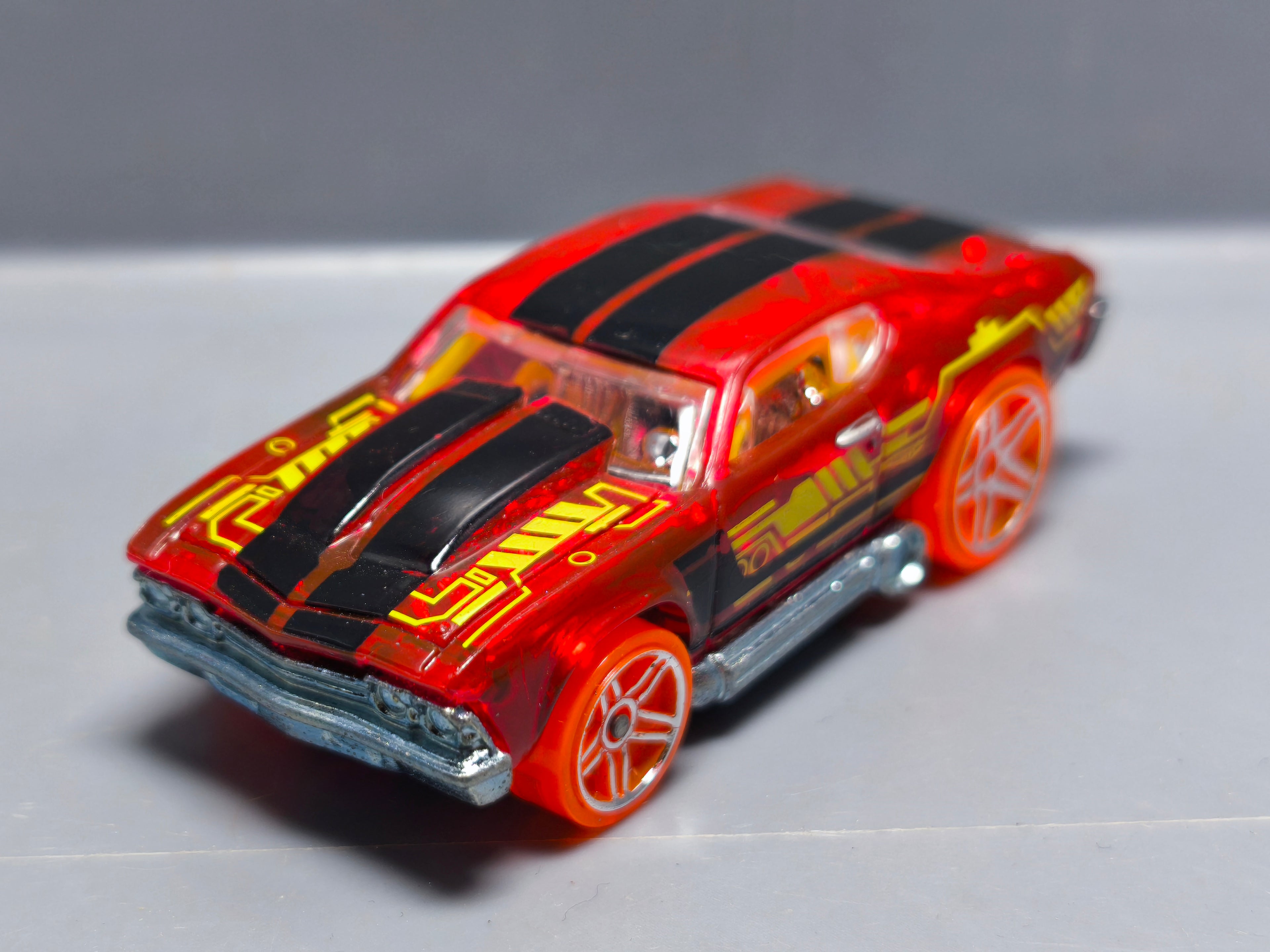Hot Wheels 69 chevelle 2013-137 (A08)