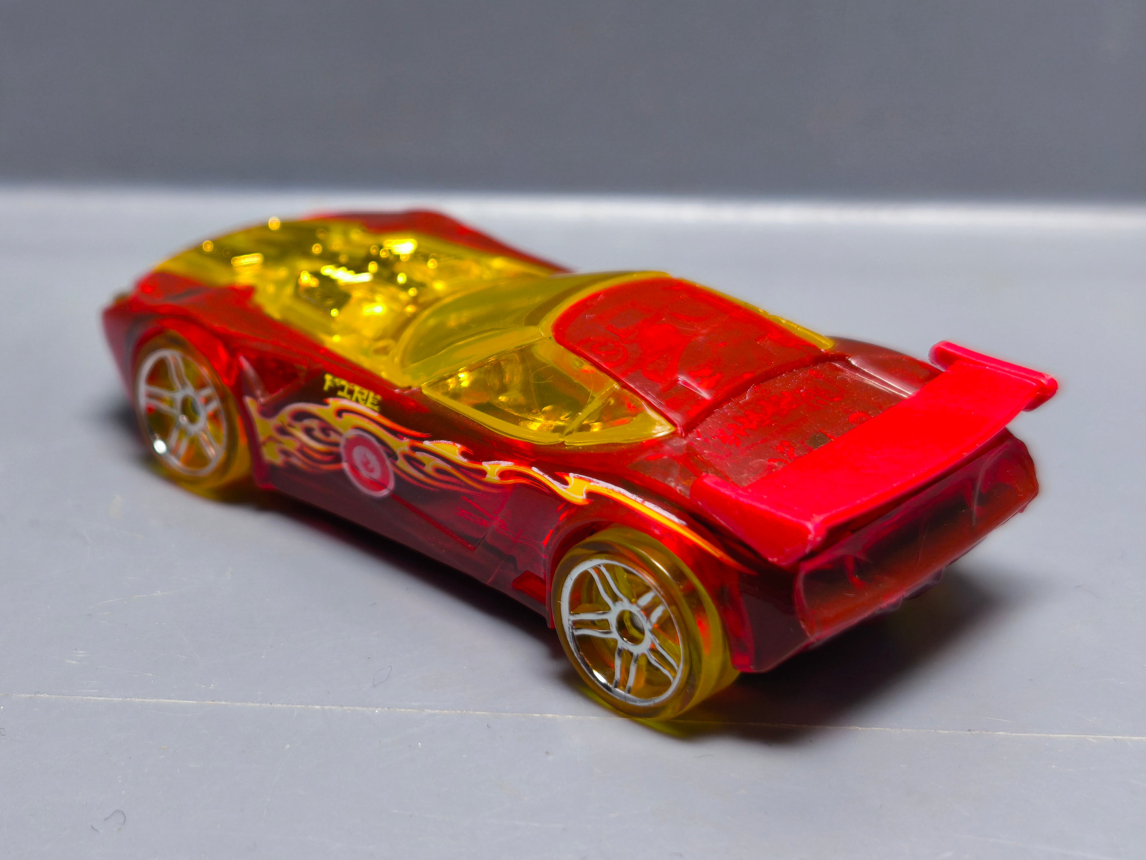 Hot Wheels Nerve hammer 2010-201   (A08)