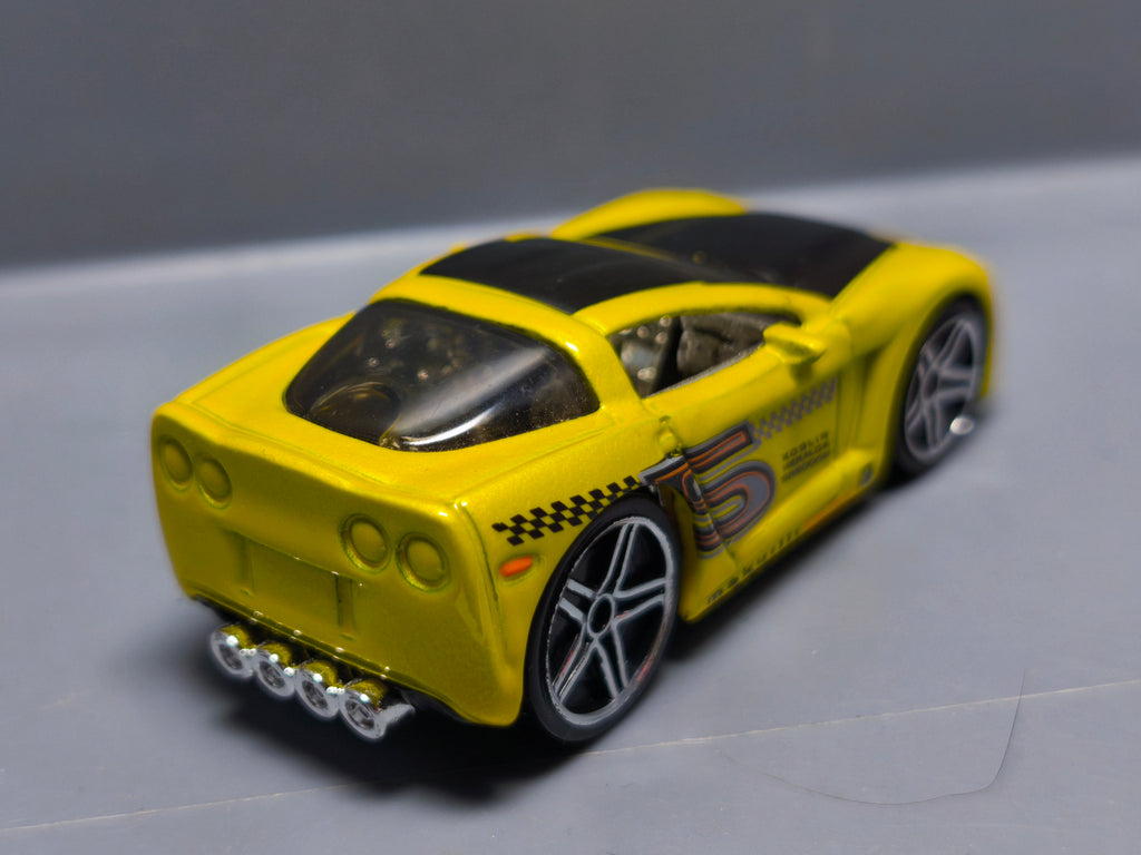 Hot Wheels C6 corvette version avec tampo makuilli racing 2004-099 (A09)