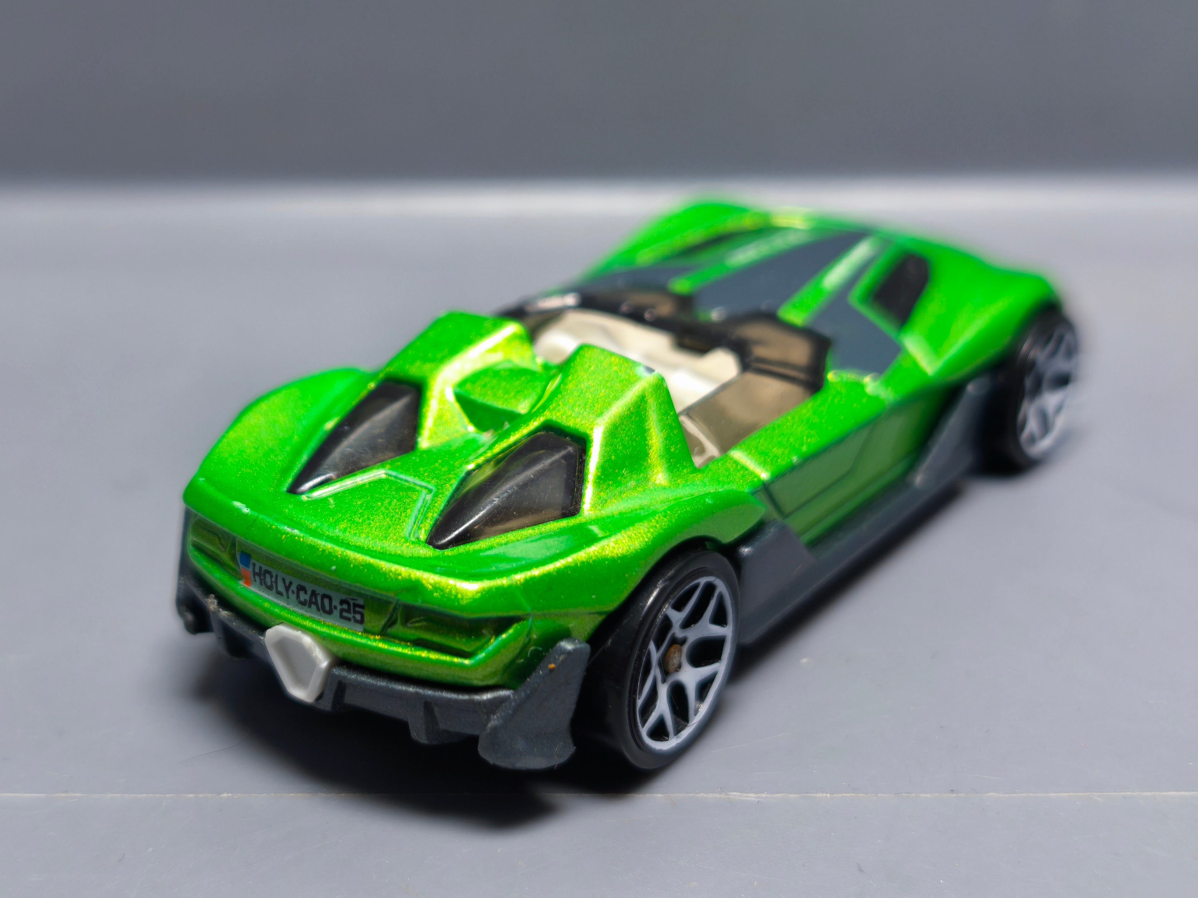 Hot Wheels Yur so fast 2010-016  (A09)