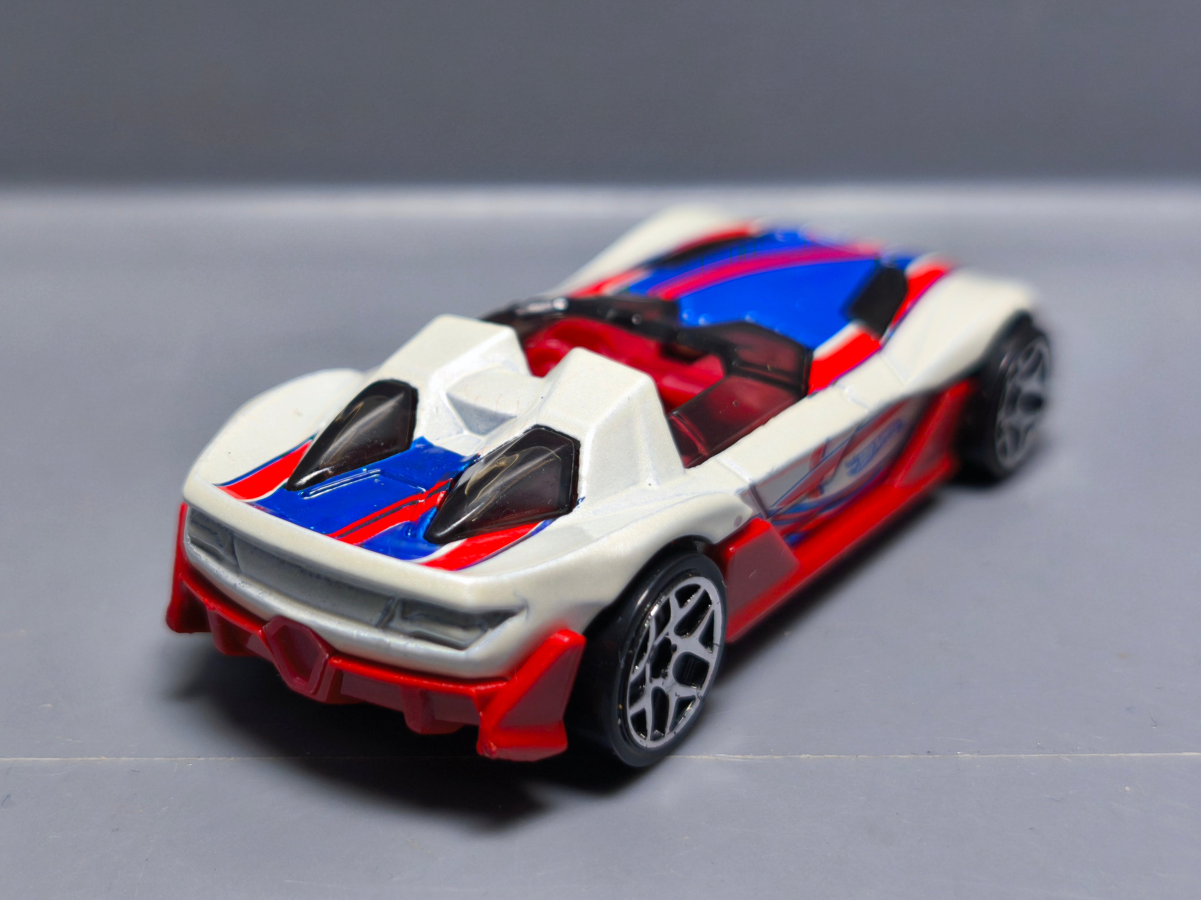 Hot Wheels Yur so fast 2014-012  (A09)