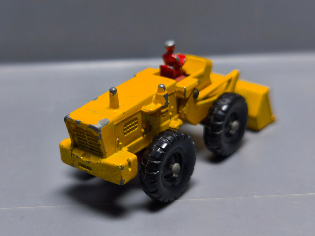Matchbox lesney  Aveling barford tracter shovel   (A09)