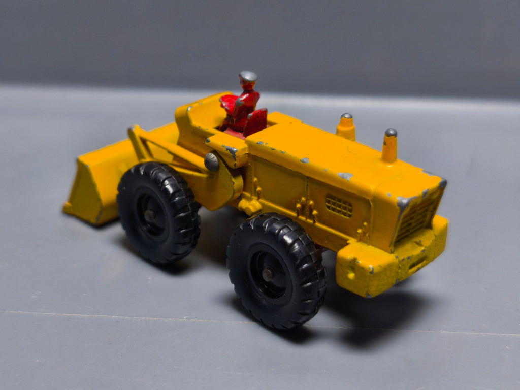 Matchbox lesney  Aveling barford tracter shovel   (A09)