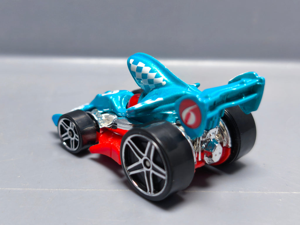 Hot Wheels Tarmac attack 2013-130   (A09)