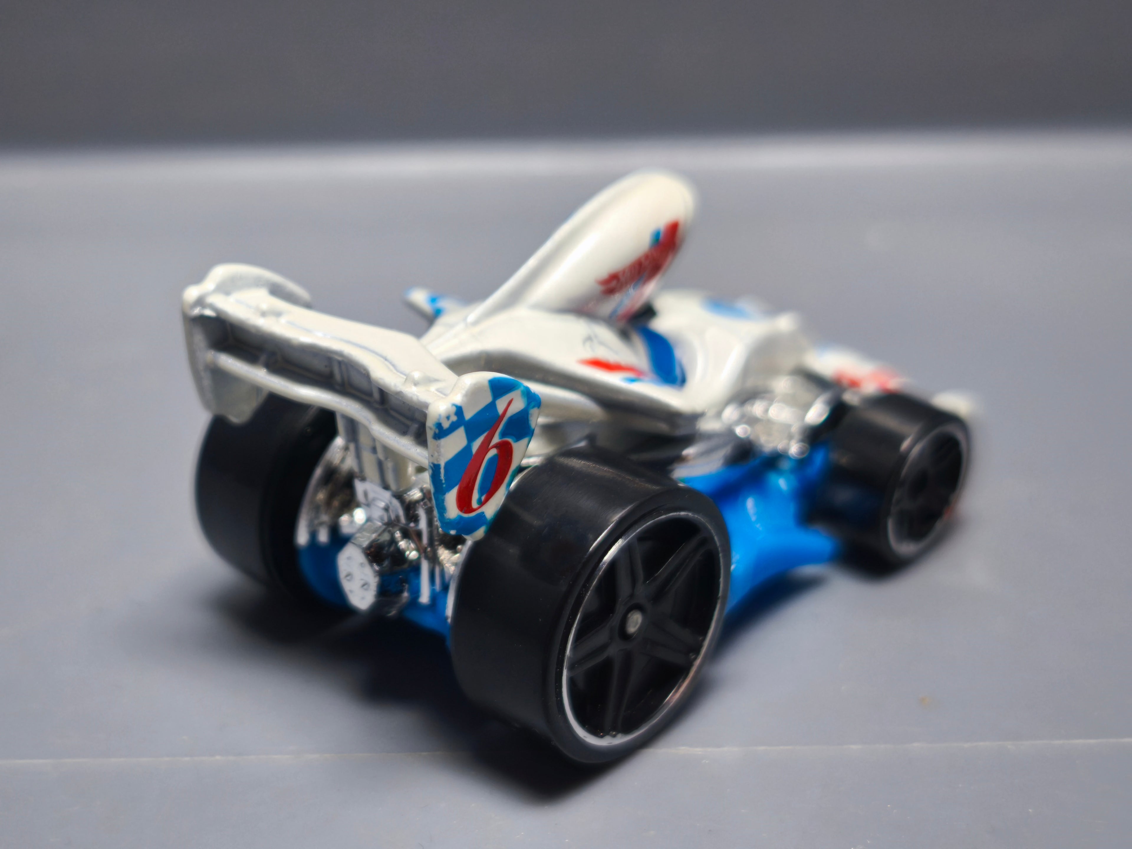 Hot Wheels Tarmac attack 2013-130  (A10)