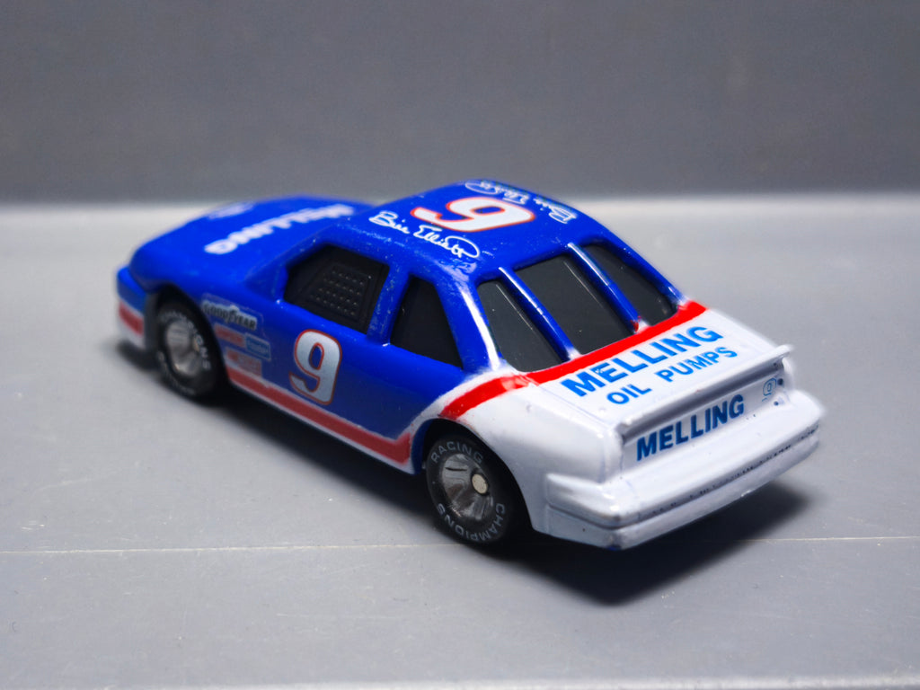 Racing champions stock car Ford thunderbird Bill elliott  (A10)