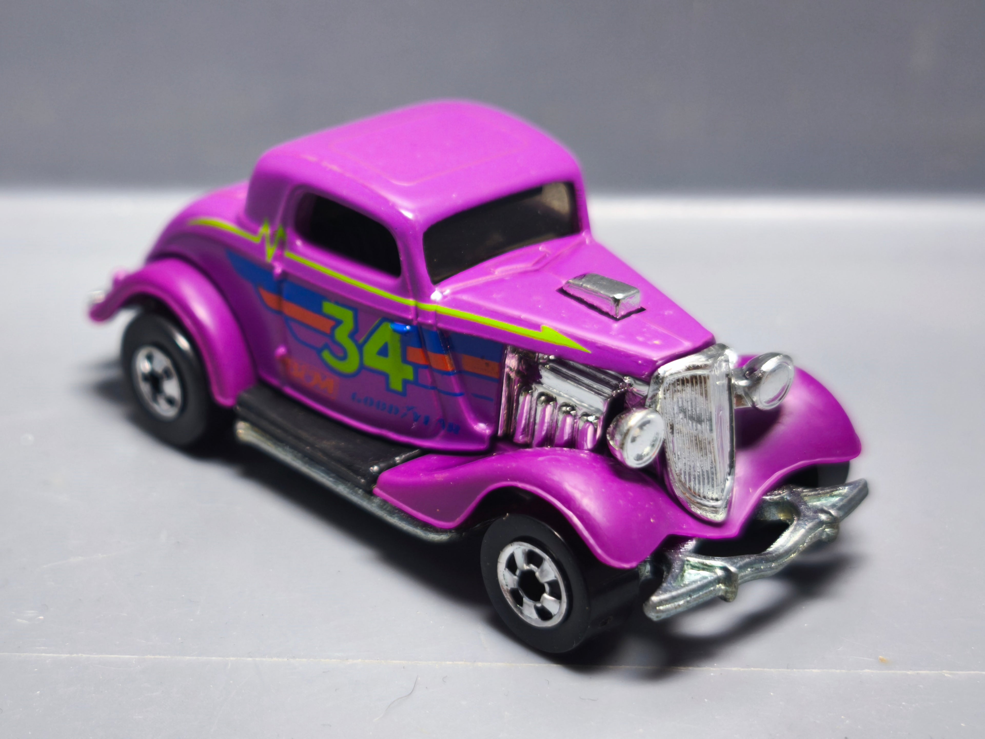 Hot Wheels 3-Window '34 1990-057 (A10)
