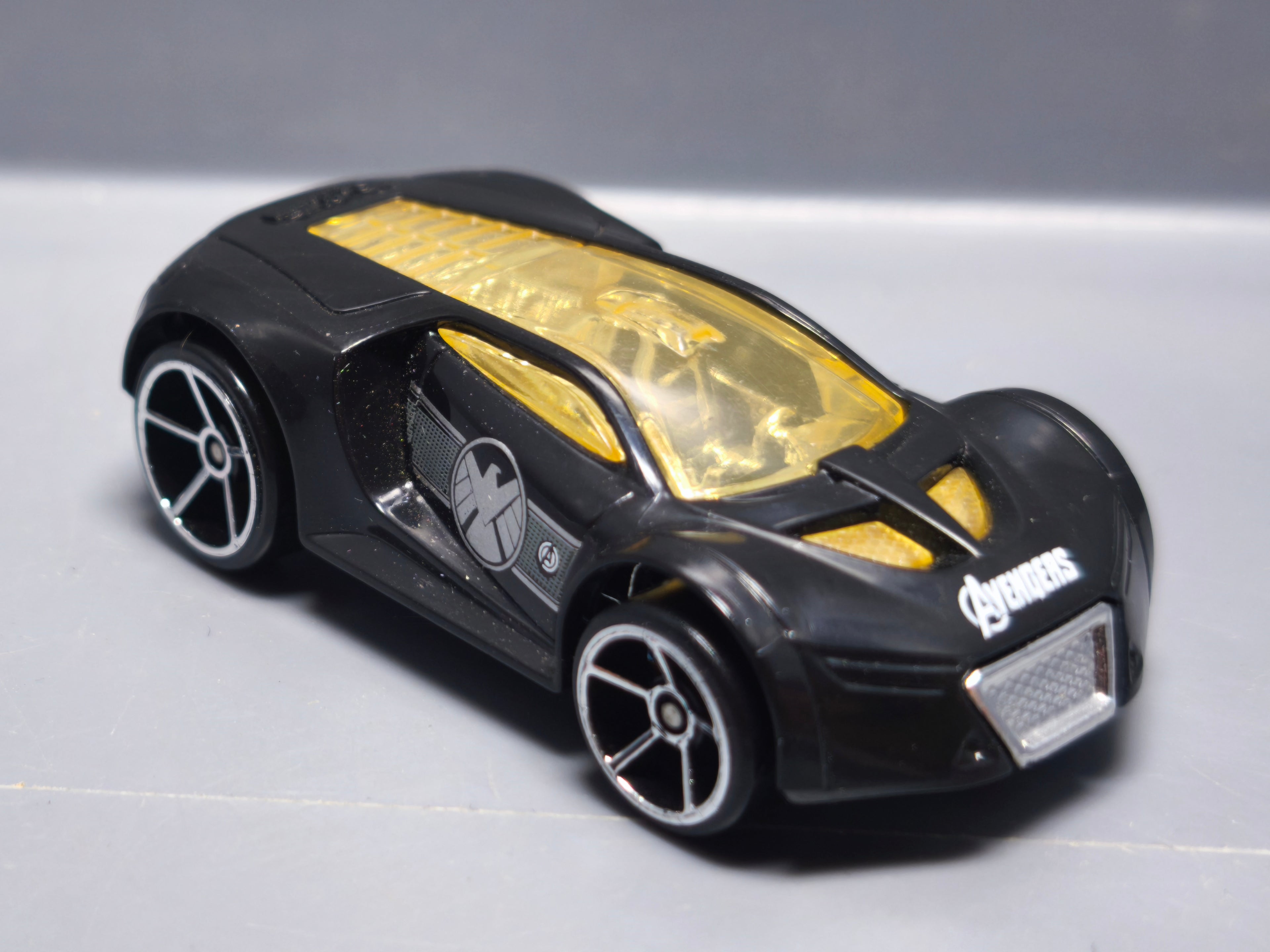 Hot Wheels 2015 avengers  Power rage (A10)