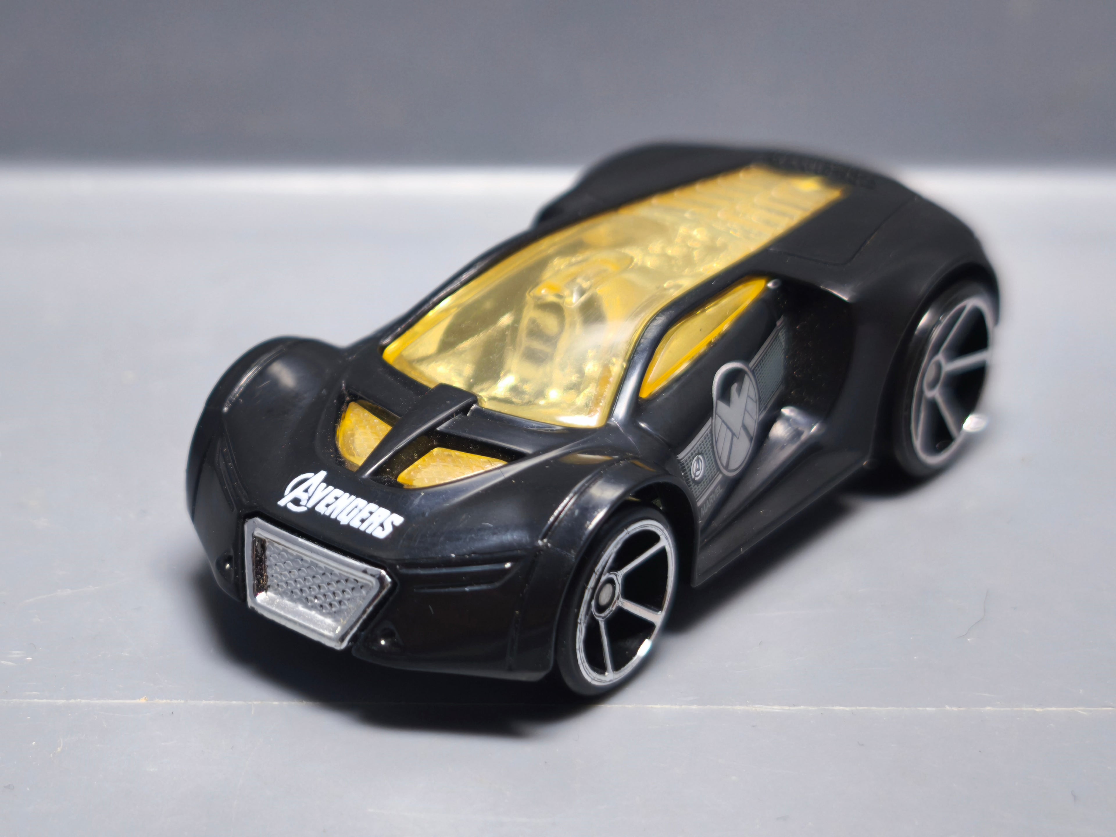 Hot Wheels 2015 avengers  Power rage (A10)