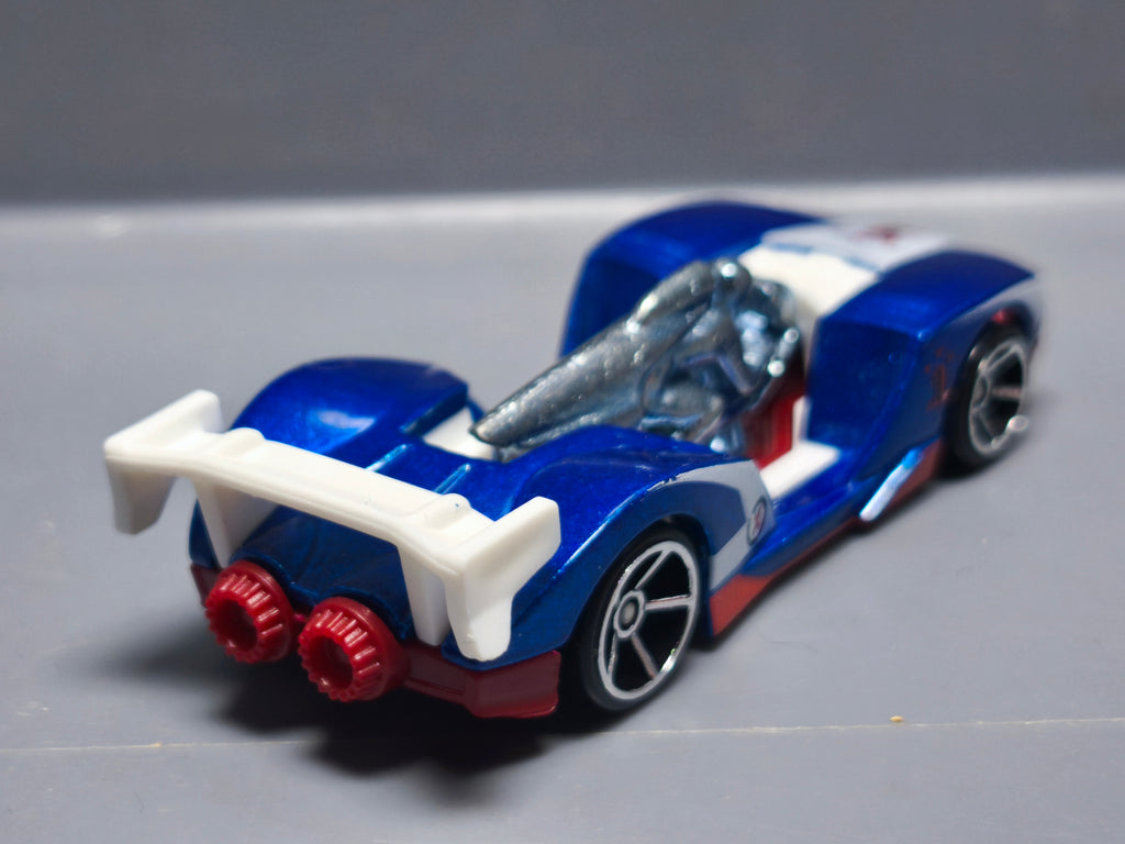Hot Wheels  Imparable 2012- 003 (A11)