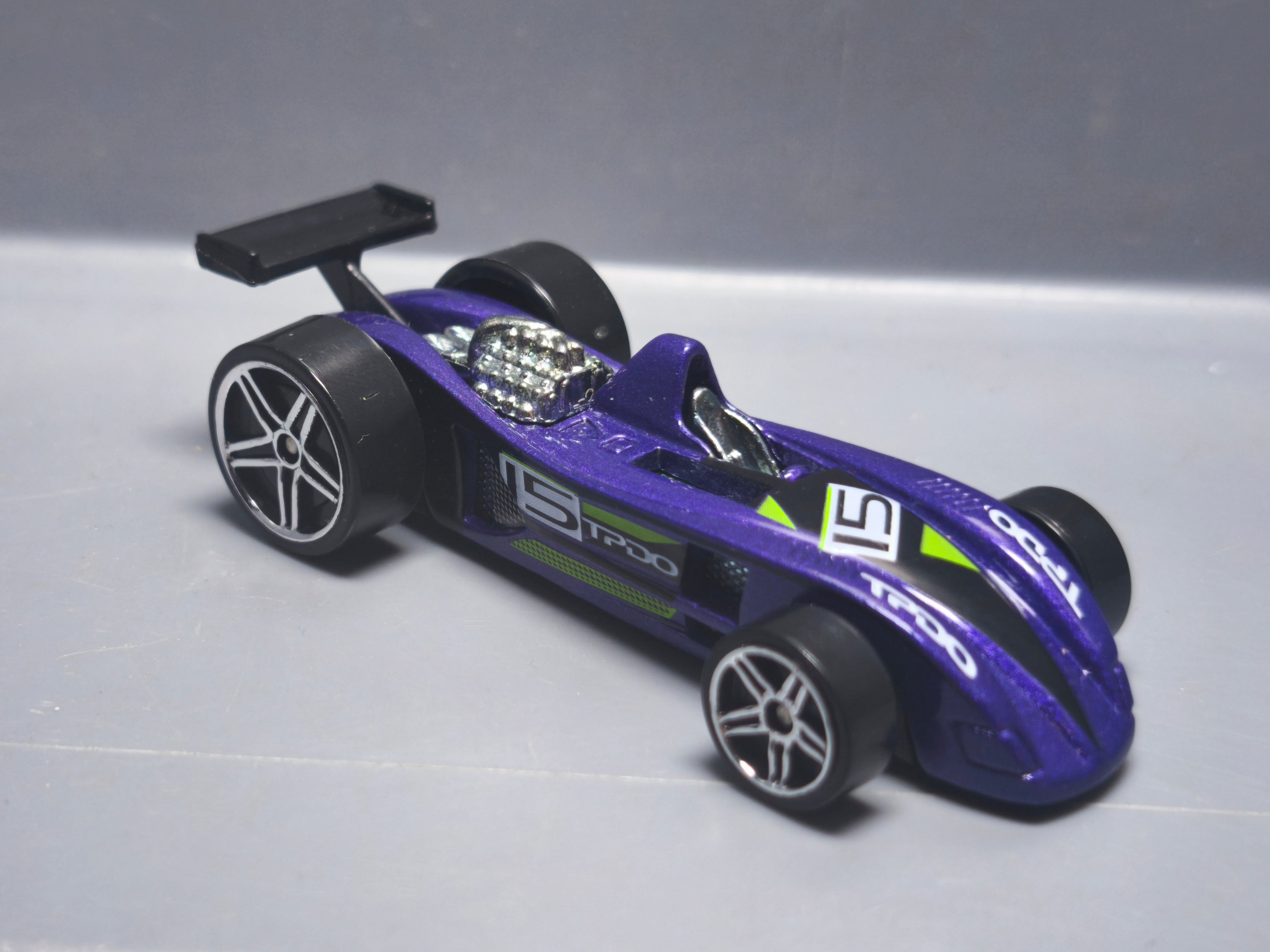 Hot Wheels Tor speedo version PR5 2005-041   (A12)