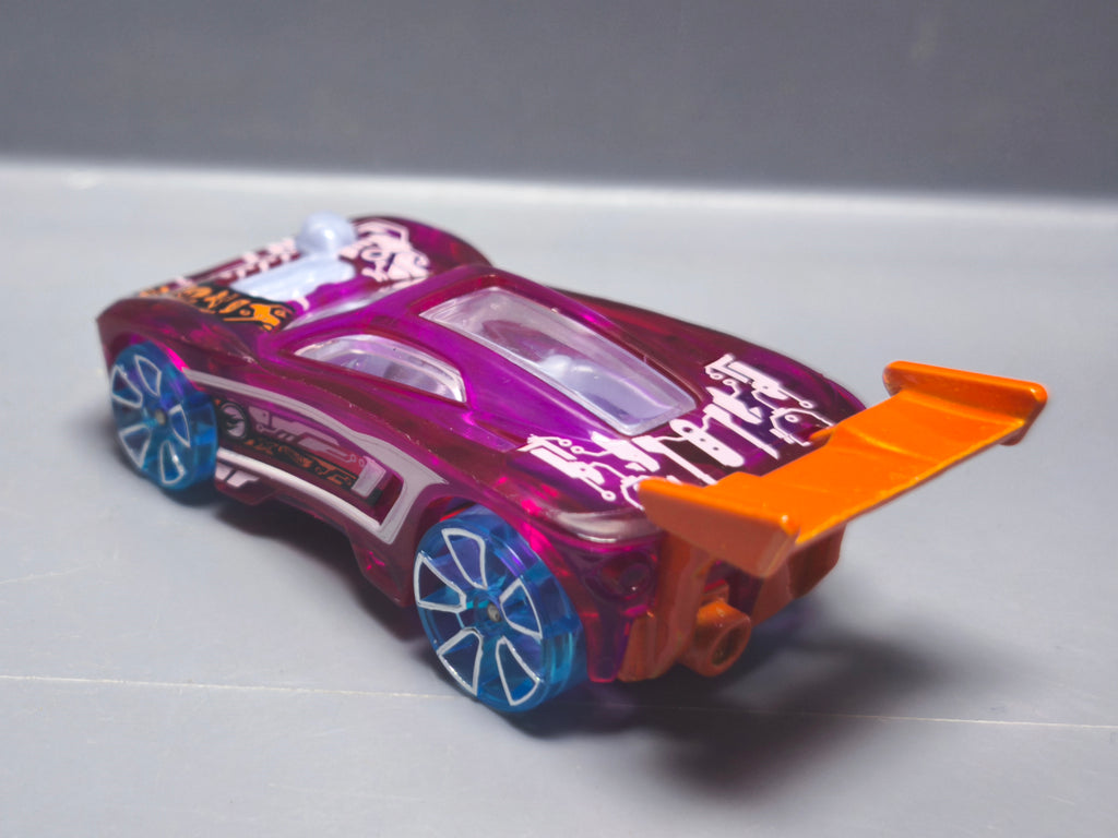 Hot Wheels Treasure Hunt Paradigm shift 2015-138 (A12)