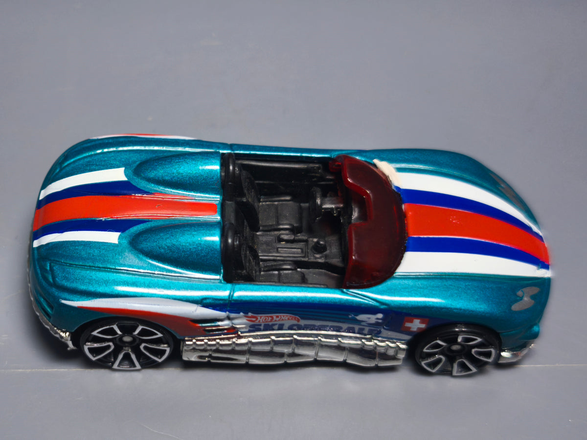 Hot Wheels 2015 road trippin exclusive Walmart  MX48 turbo   (A14)