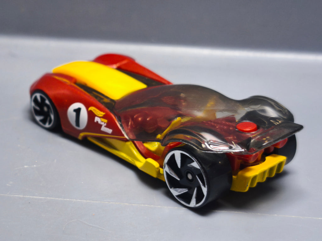 Hot Wheels First Editions Sky Dome 2017-150   (A14)