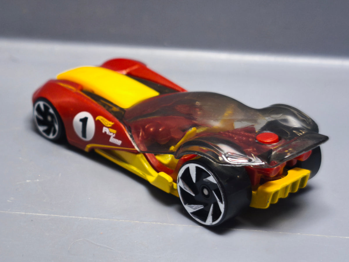 Hot Wheels First Editions Sky Dome 2017-150   (A14)