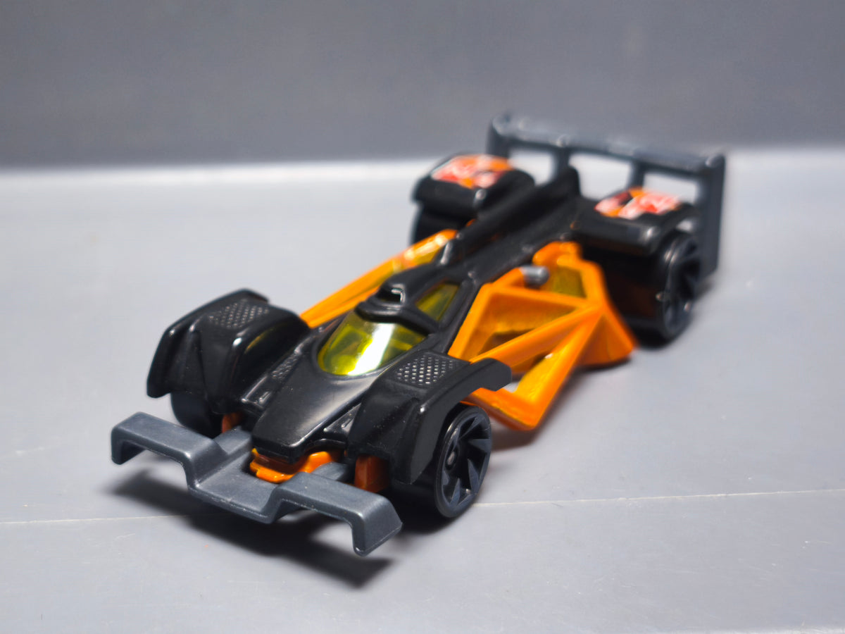 Hot Wheels First Editions Flash Drive 2017-147   (A14)