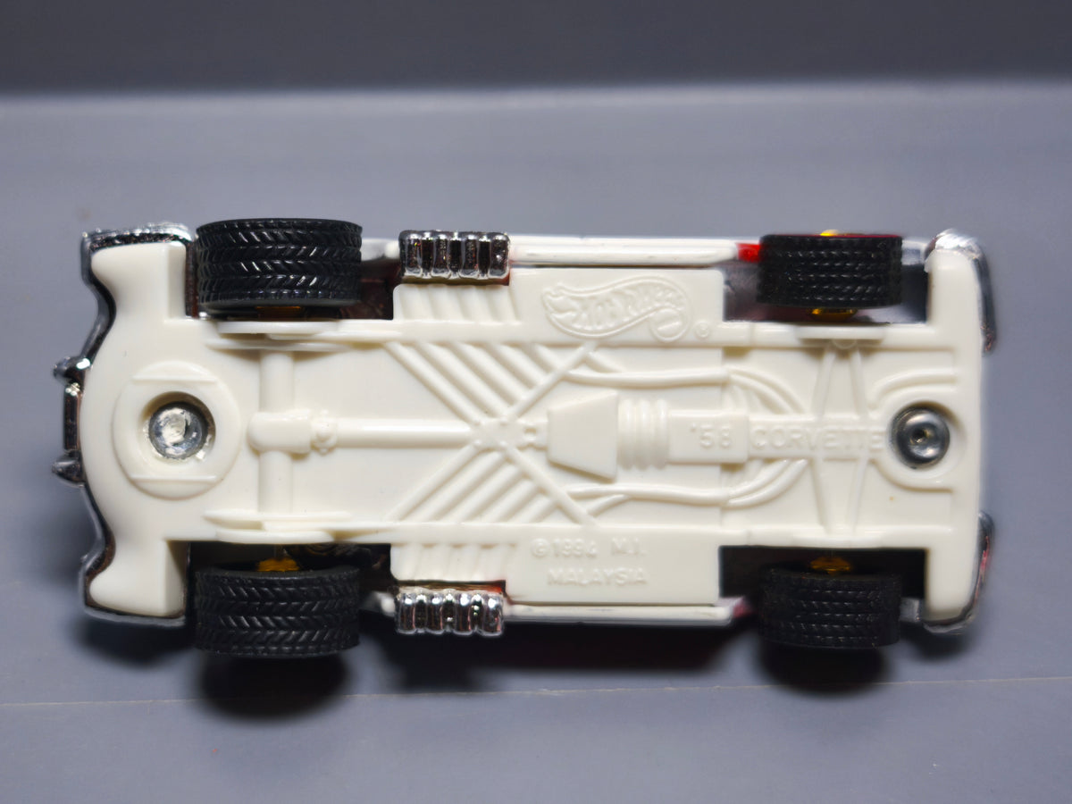Hot Wheels 1996 exclusive FAO Schwarz  58 corvette   (A14)