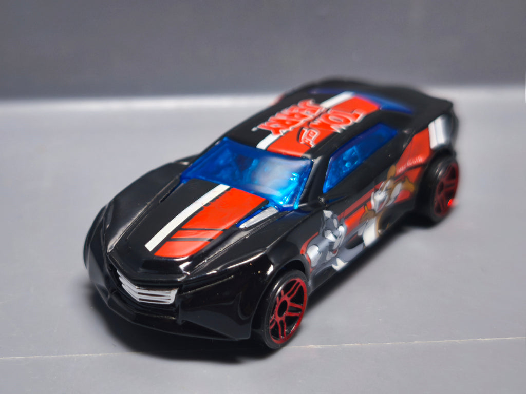 Hot Wheels 2015 Tom & Jerry exclusive Walmart  Ryura LX    (A14)