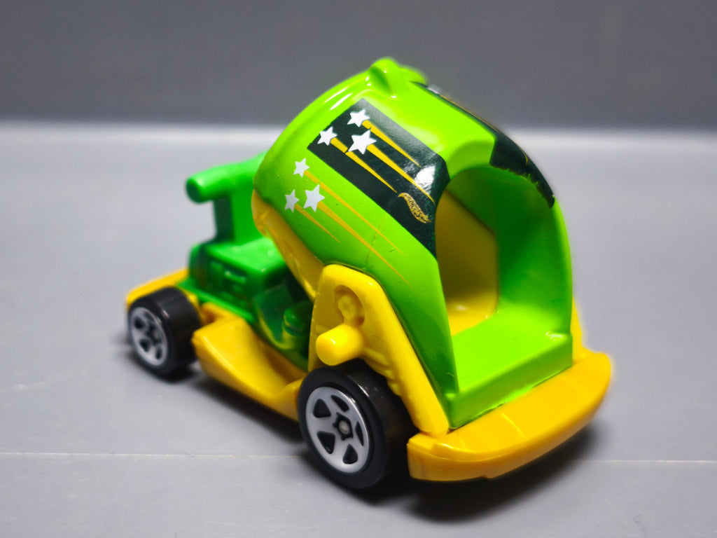 Hot Wheels Boom car 2017-163    (A14)
