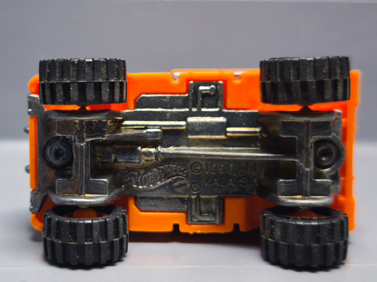 Hot Wheels Mercedes benz unimog  1995-318 real riders    (a14)
