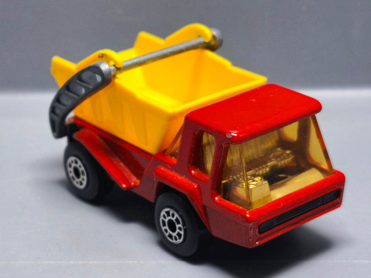 Matchbox  1970 superfast  Skip truck  (A33)