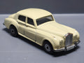 Matchbox 1986/88 mainline 062 Rolls-Royce silver cloud    (A33)
