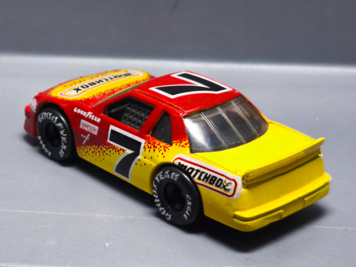Matchbox 1992 NASCAR  Chevrolet lumina    (A33)