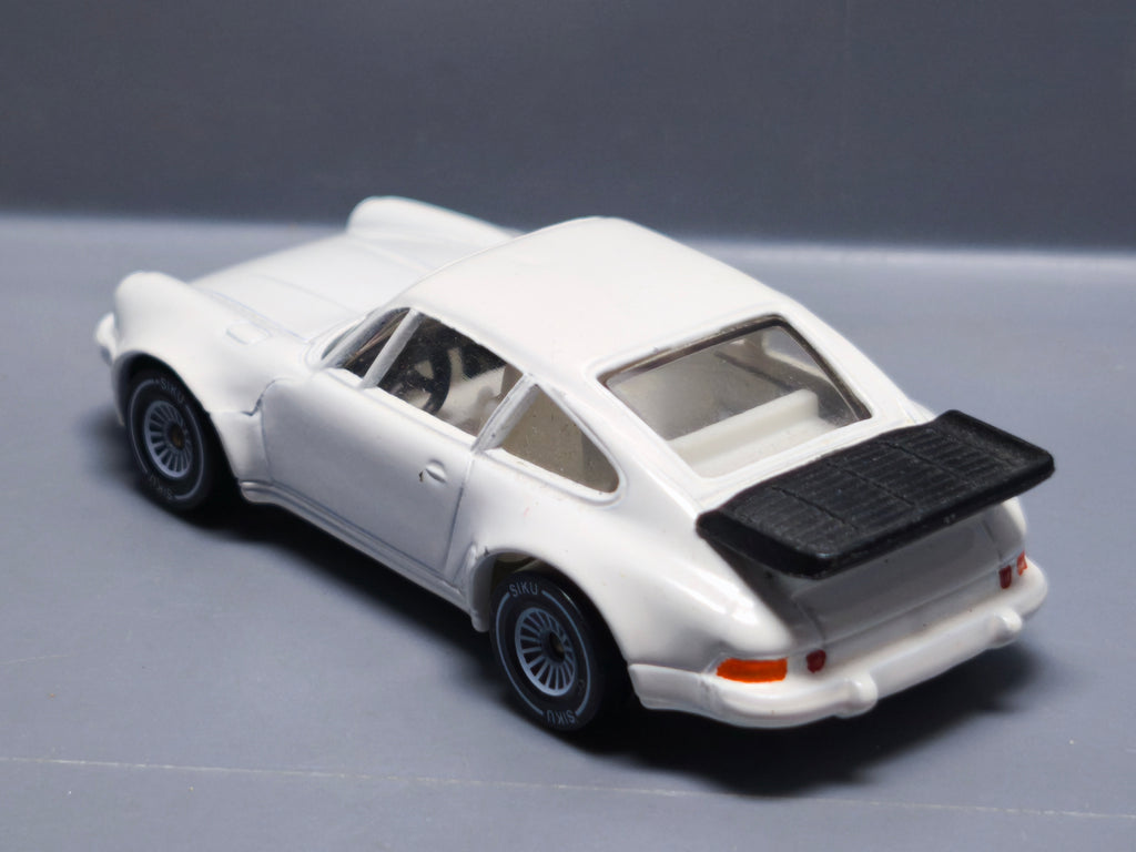 Siku  Porsche 911 turbo     (A27)