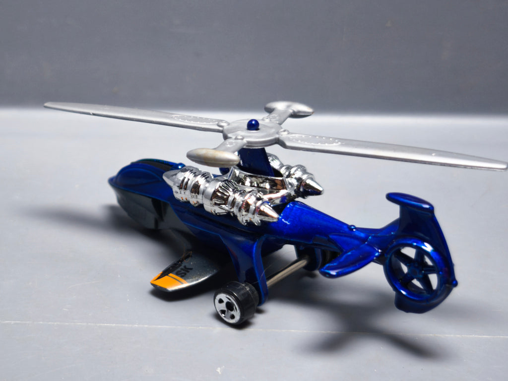 Hot Wheels Sky knife 2007-013 version bleue (A34)