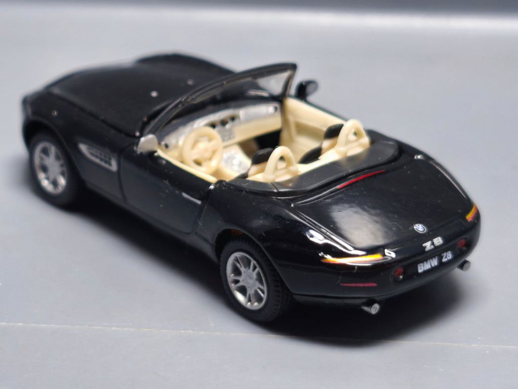 Hongwell 1/72 BMW Z8  (A34)