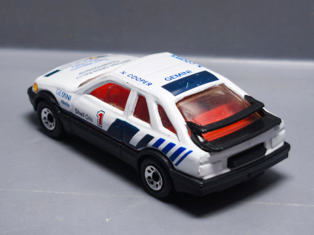 Matchbox 1992/93 mainline 055 Ford Sierra XR4i    (A34)
