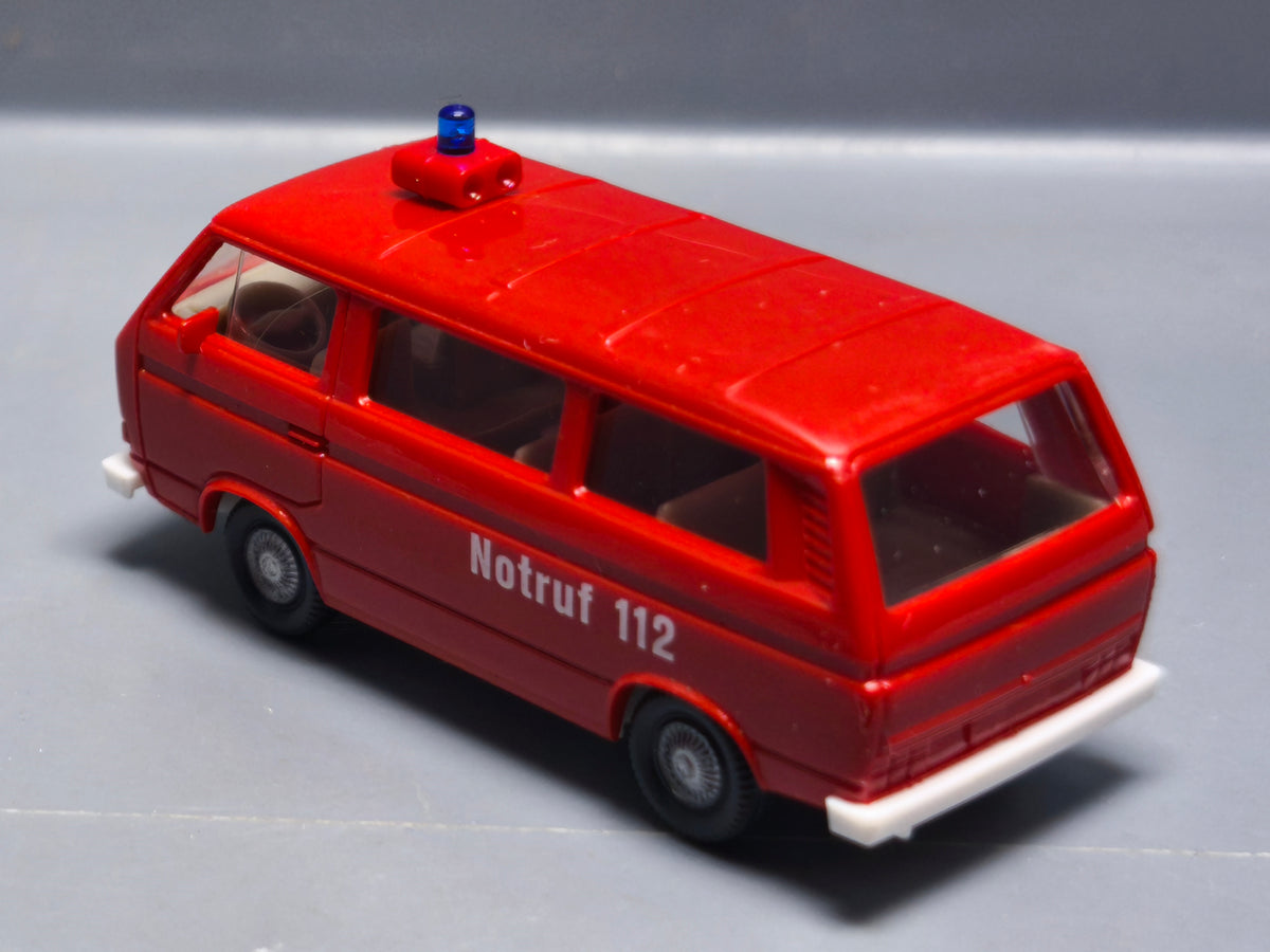 Wiking 1/87 Volkswagen T3 feuerwher notruf 112 (A34)