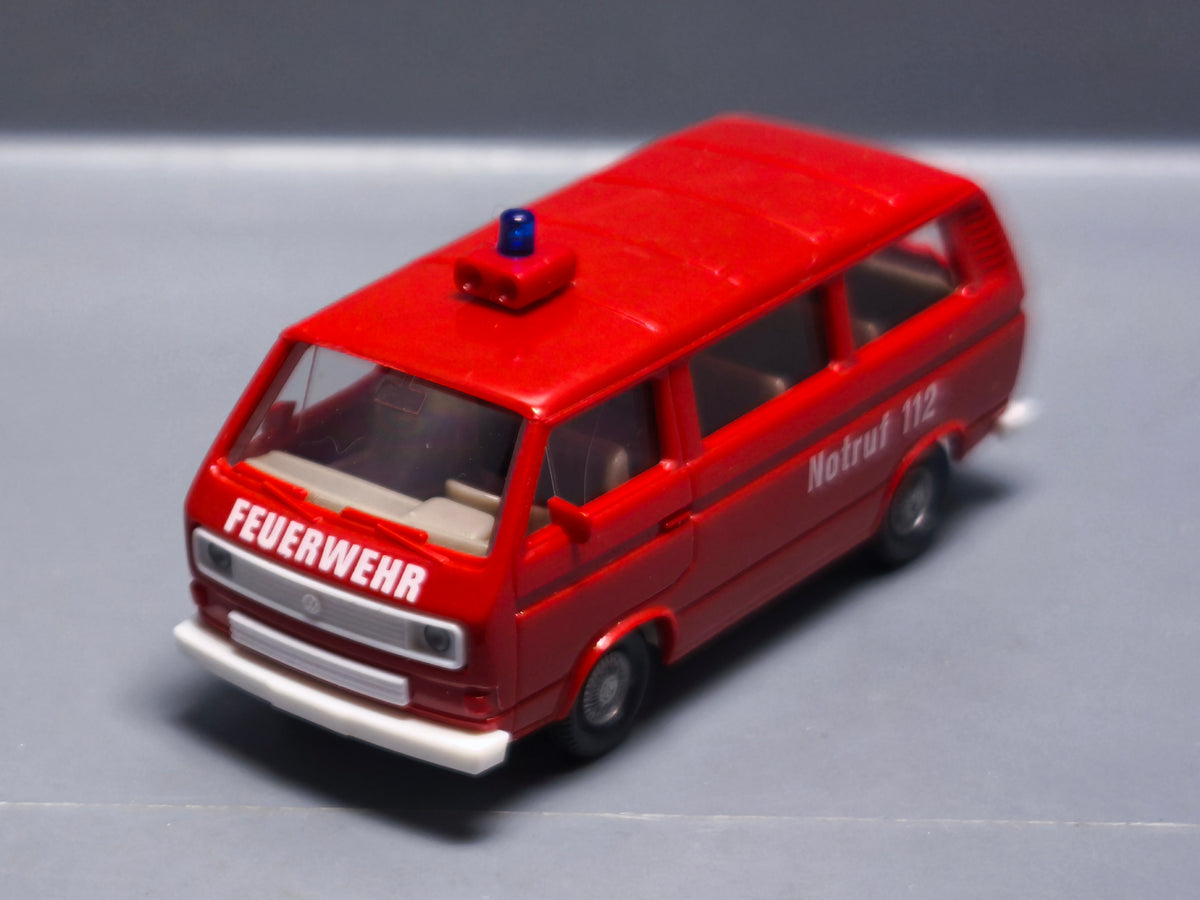 Wiking 1/87 Volkswagen T3 feuerwher notruf 112 (A34)