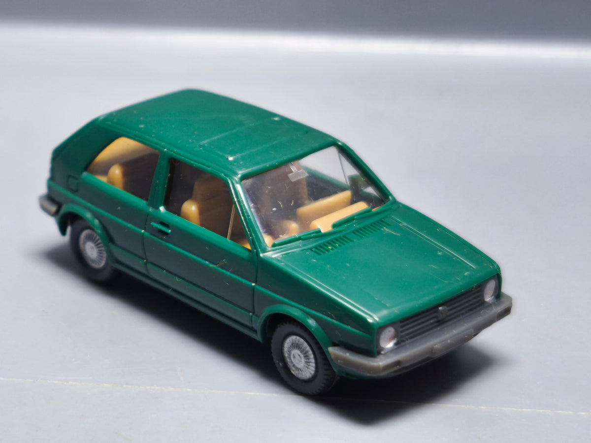 Wiking 1/87 Volkswagen golf 2 verte  (A34)