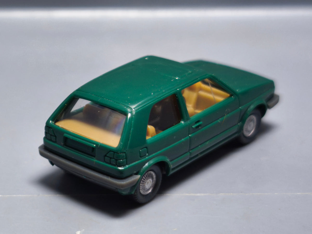 Wiking 1/87 Volkswagen golf 2 verte  (A34)