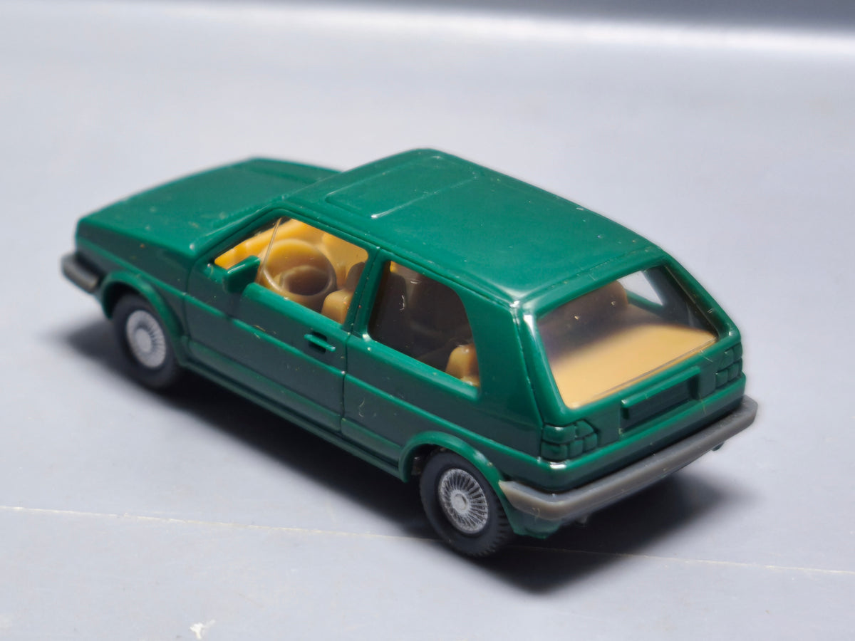 Wiking 1/87 Volkswagen golf 2 verte  (A34)