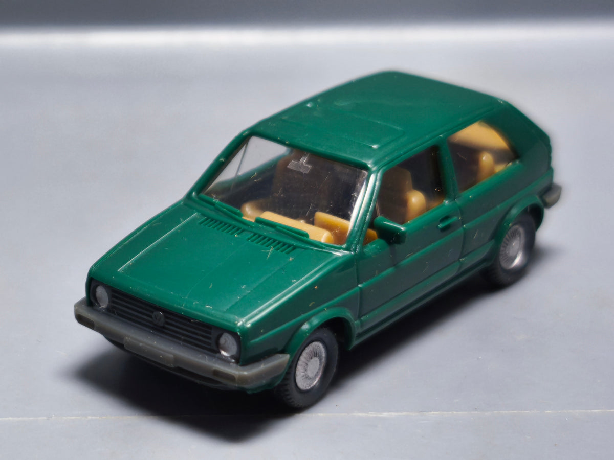 Wiking 1/87 Volkswagen golf 2 verte  (A34)