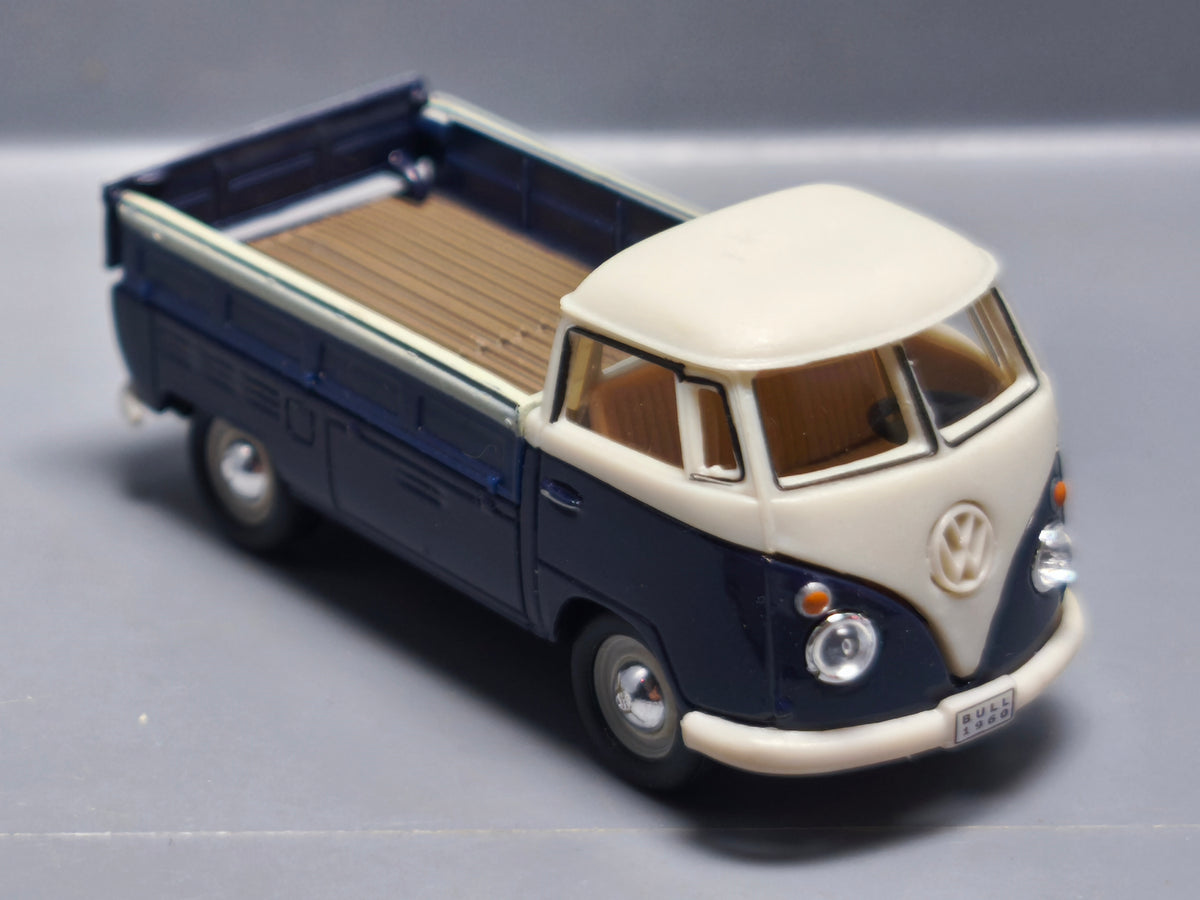 Hongwell 1/72 Volkswagen T1 pickup   (A34)