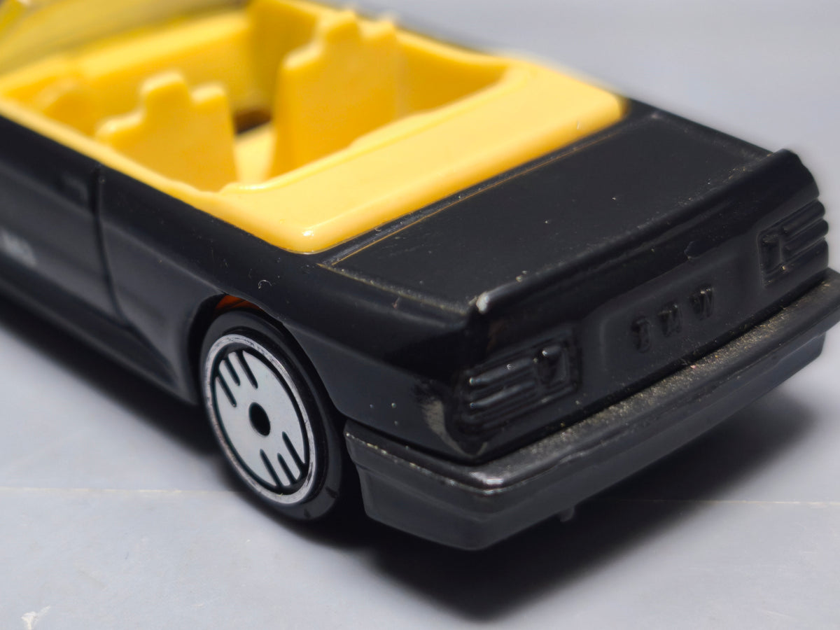Rare Hot Wheels BMW 323 Promo Bata (A24)