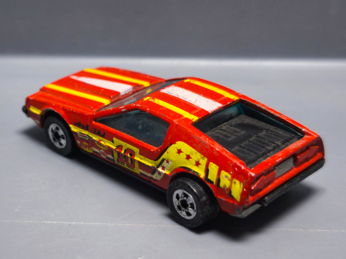 Hot Wheels 1981 intérieur noir  Turismo malaysia    (A24)