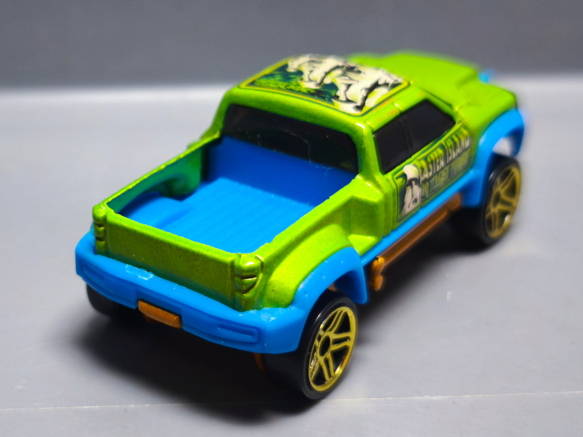 Hot Wheels Mega duty 2003 multipack    (A24)